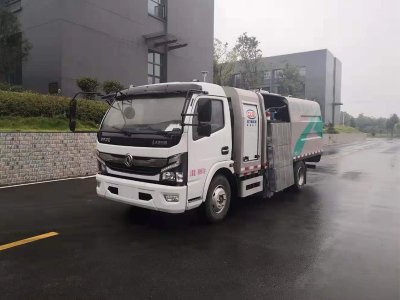 東風(fēng)純電動護欄清洗車 4m3